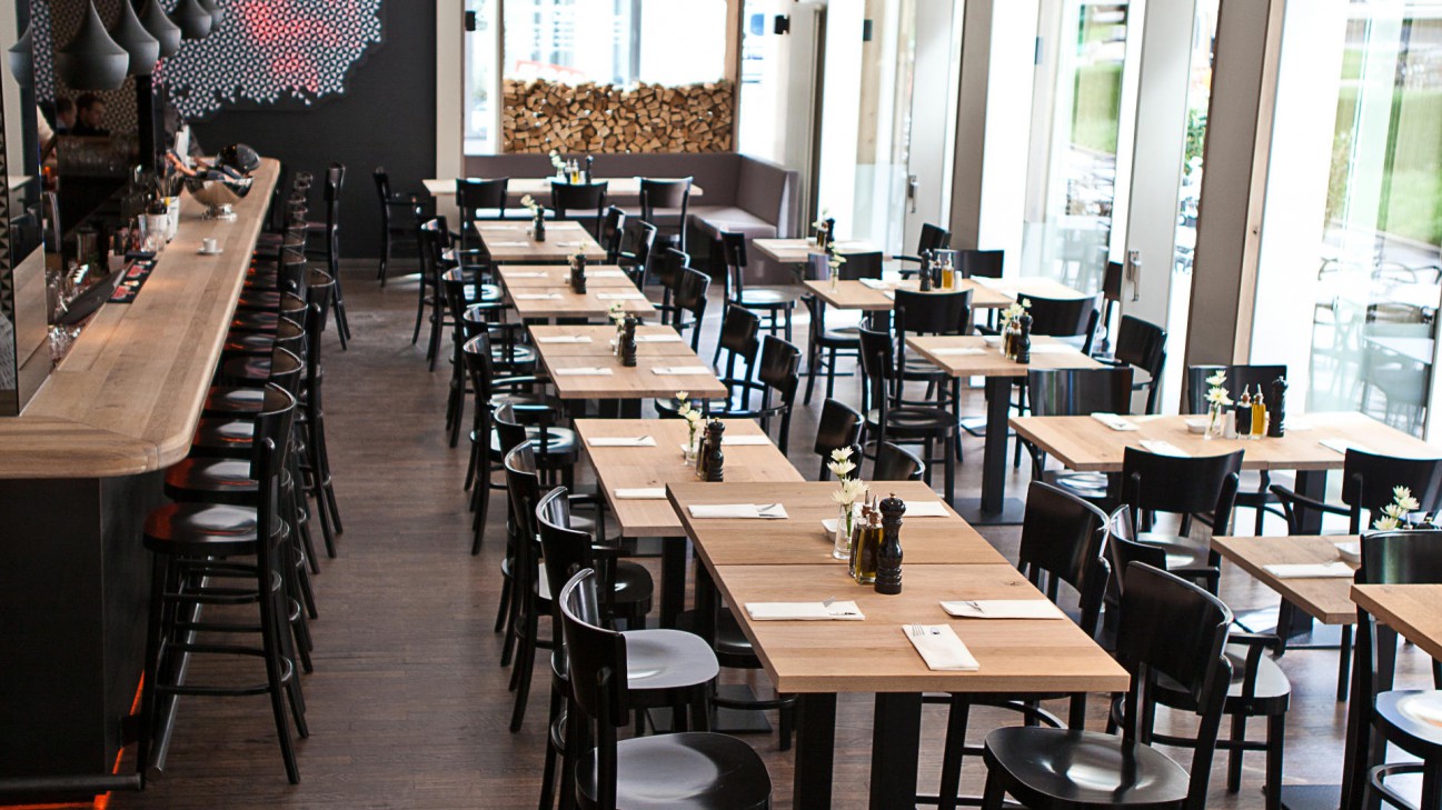 MIURA Restaurant & Tapas Bar